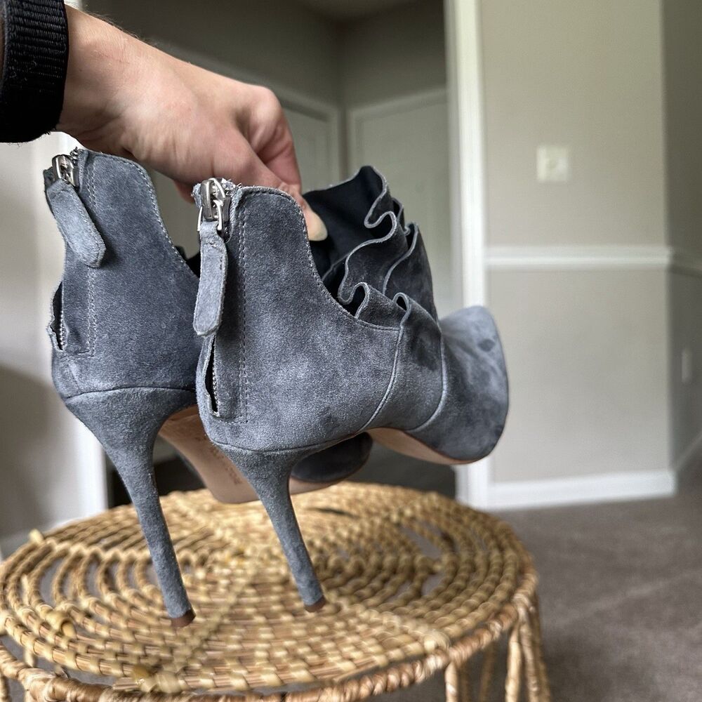 Pour La Victoire Ceara Stiletto Suede Ankle Boot Light Grey Blue Womens US 7.5 - Picture 12 of 12